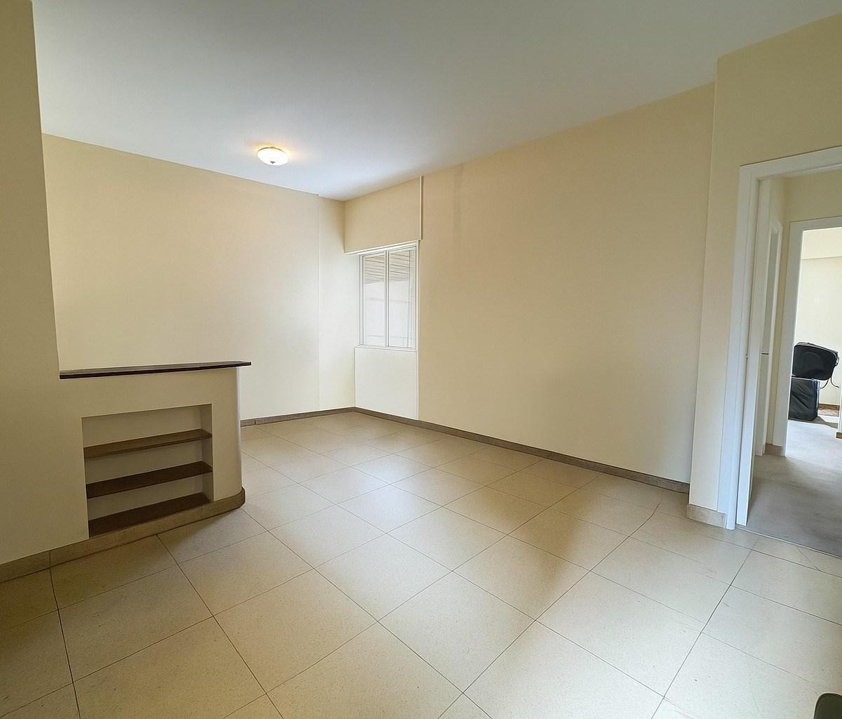 TRES AMBIENTES EN VENTA EN BELGRANO C